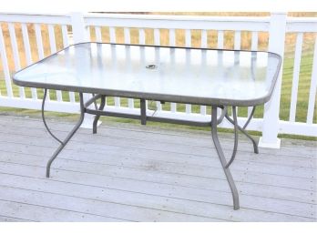 Outdoor/patio Rectangular Tempered Glass Metal Table With Umbrella Hole