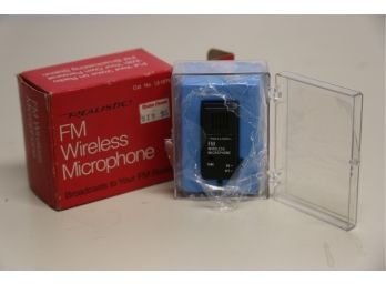 Realistic FM Wireless Microphone In Original Box