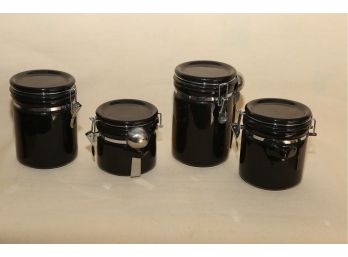 Black Set Of Four Kitchen Canisters With Seal