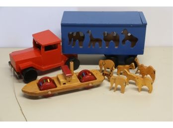 Beautiful Vintage Wooden Truck With Animals And Boat