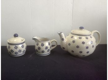 Made In Chine Blue And White Tea Set