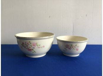 Homer Laughlin White Bowl Set Of 2 With Pink And White Flower Design