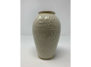 Lenox Vase 7' Height