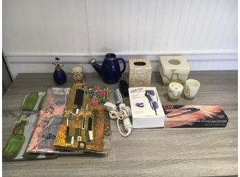 Bathroom Decor Lot Plus Blue Ceramic Watering Cans, Hair Clippers And Curlers