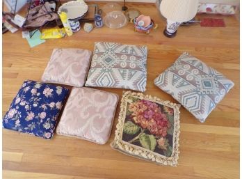 Lot Of 6 Assorted Pillows