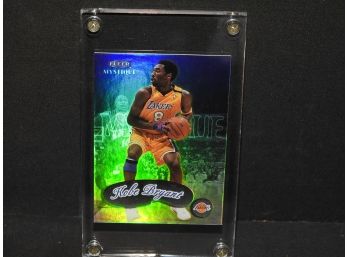 2000 Fleer Mystique Kobe Bryant REFRACTOR Basketball Card