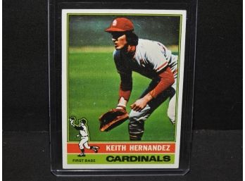 1975 Topps Keith Hernandez ROOKIE Baseball Card