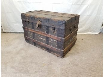 Antique Steamer Trunk 36'x25.5'x26