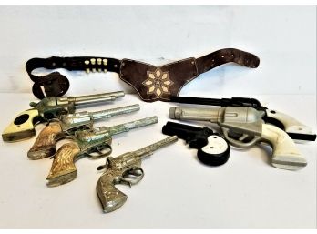 Four Vintage Toy Metal Guns & Three Plastic Toy Guns & 2 Toy Holsters