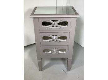 Cute Three Drawer Stand With Mirrored Top, Sides & Drawer Fronts - Has Clear Pulls - GREAT STAND ! !