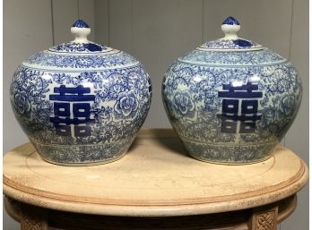 Pair Of Lovely Blue & White Porcelain Ginger Jars With Lids - Beautiful Decorator Pieces - Very Nice Pair
