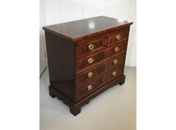 Wonderful Three Drawer Mahogany Bachelors Chest By HEKMAN - One Pull Out Tablet / Banded And Inlaid NICE !