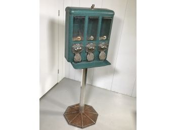 Incredible Classic ART DECO Three Head Gumball Vending Machine - SUPER At Deco Style With Original Key