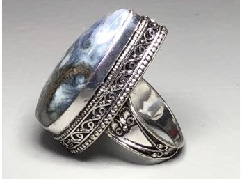 Fabulous Ornate Sterling Silver / 925 Cocktail Ring With African Sodalite - Beautiful Piece - Very Ornate !