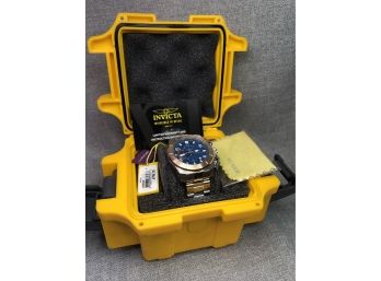 Incredible $795 INVICTA Mens Pro Diver Watch - Oversized Rose Goldtone With Blue Face In Hard Case - GIFT !