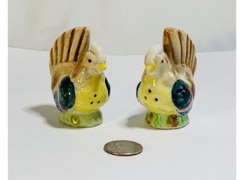 Vintage Chicken Salt And Pepper Shakers