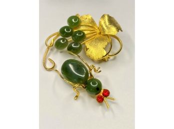 Vintage Leaf And Ant Gold Tone Green Stone  Pins