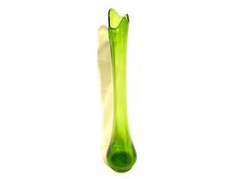 Epic 22.5-inch Tall Mid-century Swing Glass Vase