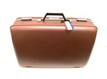 Vintage American Tourist Rose Hard-sided Luggage