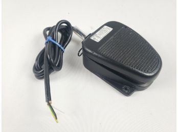 Clipper 632 Electric Foot Pedal