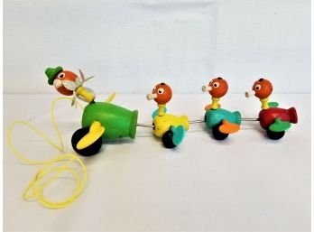 Vintage MCM 1950's Fisher Price Mother Duck & Babies Wood Train Pull Toy