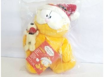 2003 Macy's Limited Edition Garfield & Odie 25th Anniversary Christmas Plush Toy