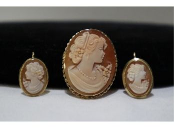 14K Yellow Gold With Cameo Pin/Pendant And Earrings Set Italy