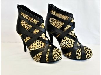 Women's Dollhouse Stiletto Animal Print Ankle Booties - Size 10