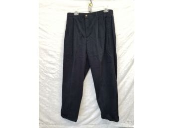 Men's Bill Blass Casuals Pleated Front Navy Pants - Size 34 X 30