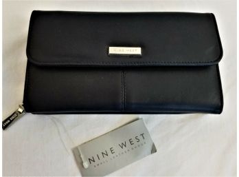 Women's Nine West Wallet - NWT