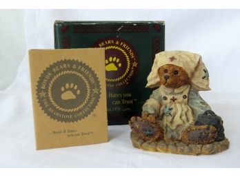 Boyds Bears And Friends The Bearstone Collection - Clara The Nurse