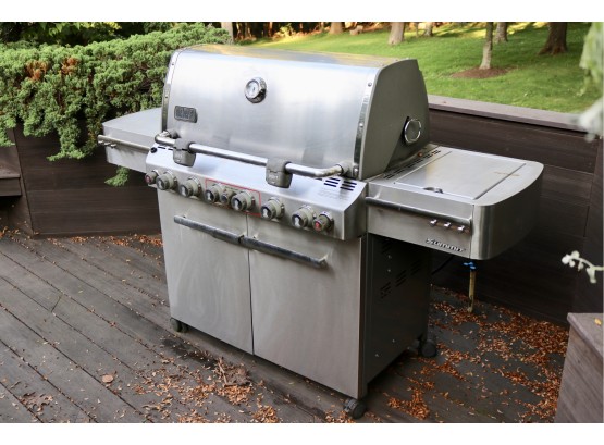 Summit E/S-670 6-Burner Propane Gas Grill In Stainless Steel With Built-In Thermometer And Rotisserie - Retail Price $2,468