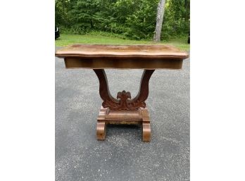 Beautiful Victorian Oak Game Table