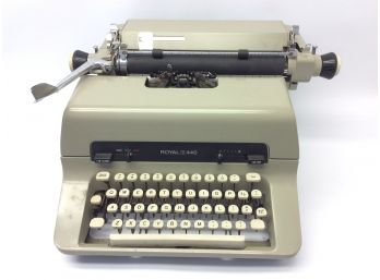 1960s Royal 440 Manual Office Typewriter Desk Model Broken Parts
