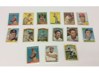 Mixed Lot 1950s 60s Baseball Cards Old Ernie Johnson (Lot35)
