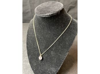 Gorgeous Necklace With Heart Shaped Stone