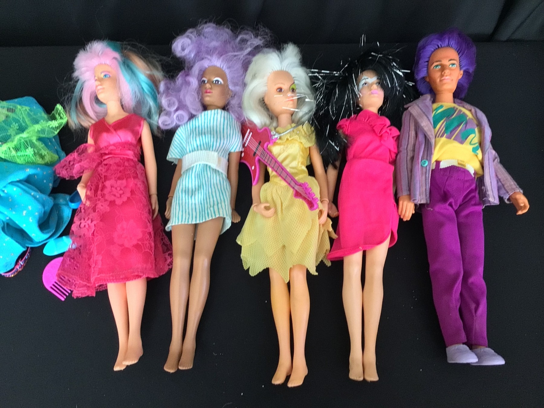 1980s Hasbro Jem And The Holograms Dolls 1985 1986 1092893 |  Auctionninja.com