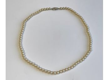 String Of Pearls, 925 Sterling Clasp