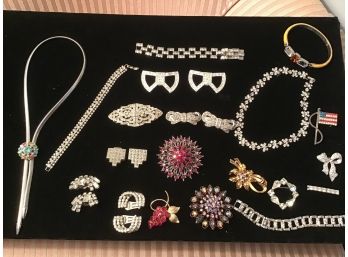 Vintage Lot Of Rhinestone Jewelry - Twenty Pieces Including Bracelets And Necklaces