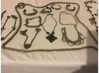 Lot Of Seventeen Pieces Of Middle Eastern Jewelry - Assorted