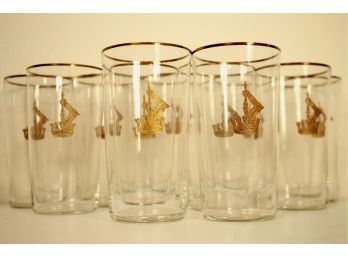 Set Of 11 Gold Rimmed Glasses With A Family Crest