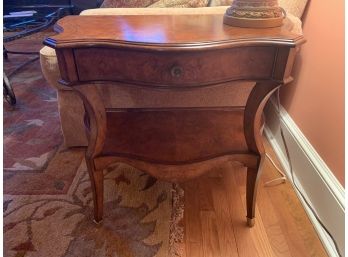 Elegant Thomasville Furniture One-drawer End Table