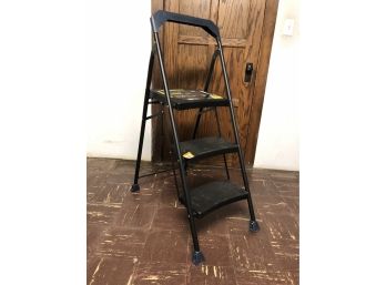 Gorilla Heavy Duty Step Ladder - 3 Step For 8'10' Reach - 250lb Load Capacity