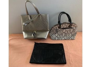 Lot Of 3 Gray And Black Purses: Scully, R, Vieta