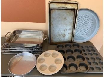 Bakeware And Cooling Racks