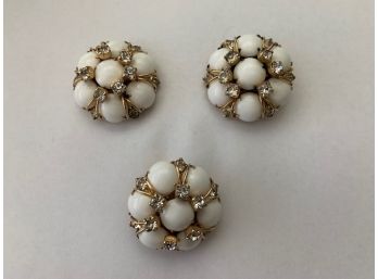 Vintage Hattie Carnegie Clip On Earrings And Matching Brooch Pin (Shipping Available)