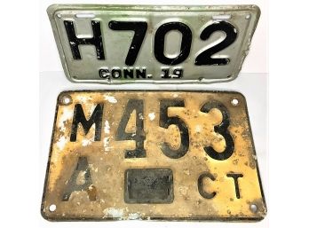 2 Vintage License Plates (702 & 453)