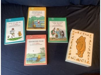 A Treasury Of Winnie The Pooh 4 Book Case