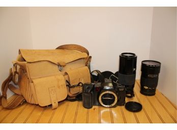 Vintage MINOLTA Maxxum 8000i Film Camera, Two Lenses & Leather Bag