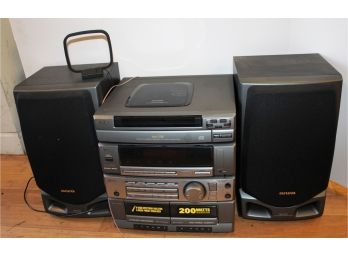AIWA CZ-ZR525 Digital Audio System W/Speakers